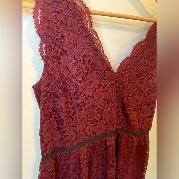 Loft Lace Overlay Cocktail Dress - Picture 7 of 7